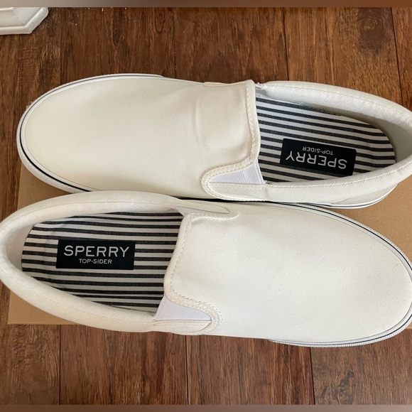 Sperry Shoes (Men’s) - Picture 3 of 4